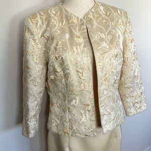 Gorgeous Zola Two Piece evening jacket and skirt - size 10